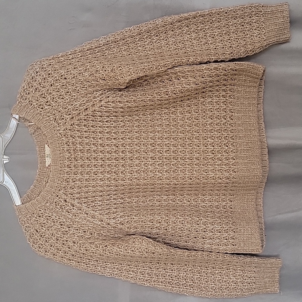 Pink Rose Crew Neck Sweater, Long Sleeves, Color Tan, Size M